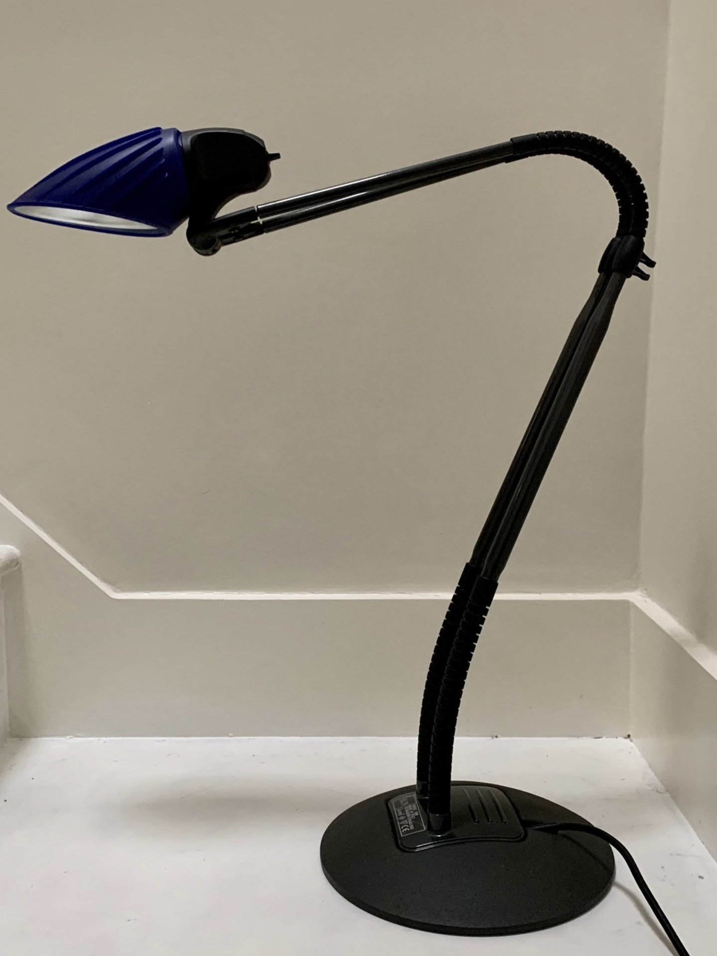 arteluce desk lamp