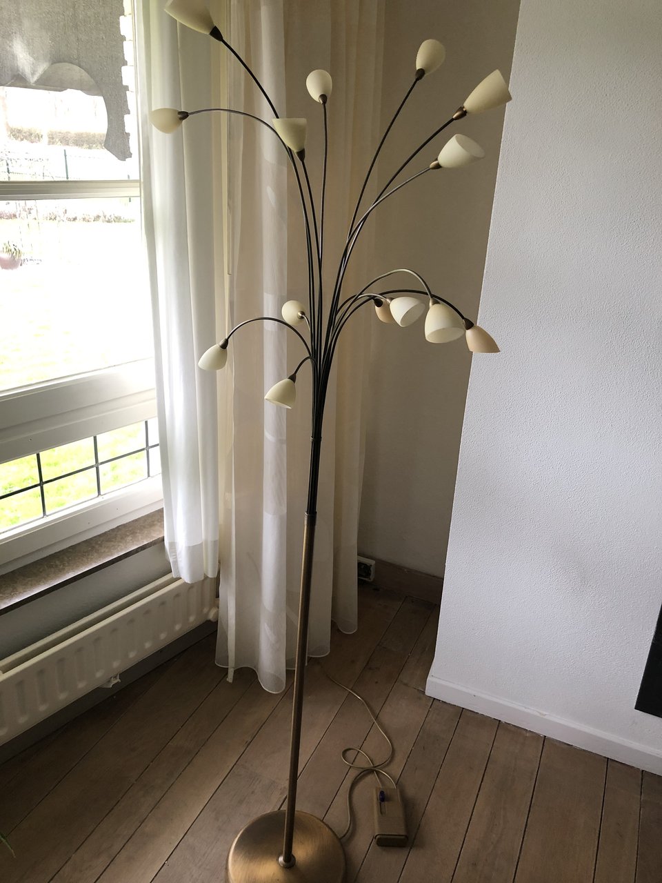 argos hyatt floor lamp