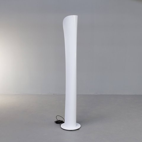 Artemide 'cadmo' floor lamp by Karim Rashid
