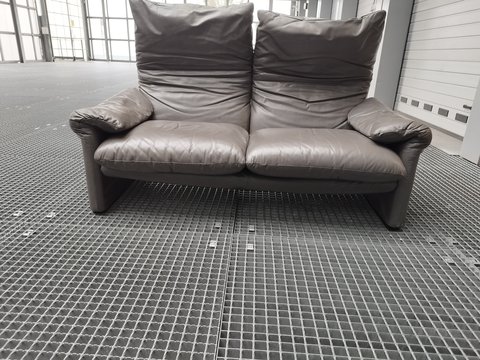 Cassina Maralunga 2-Sitzer-Sofa aus Leder