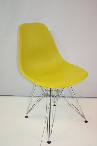 Eames Plastic Side Chair DSR Senfgelb