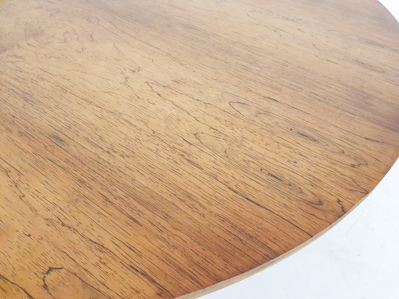 Round rosewood veneer coffee table, 1960's