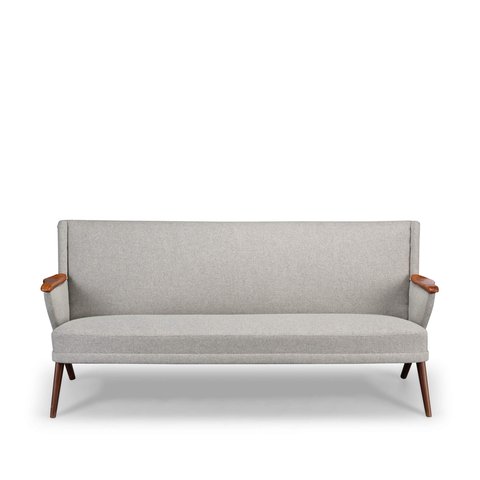 Edgy Deense design sofa