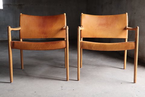 2 Per Olof Scott fauteuils