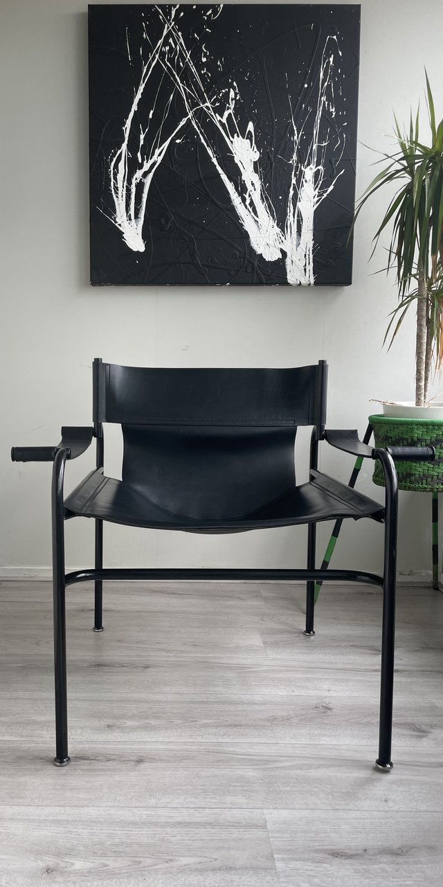 Image 14 of I-Form by Walter Antonis easy chair
