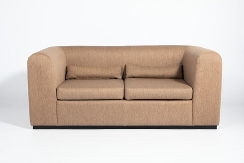 GUBI - Deens design tweezits sofa