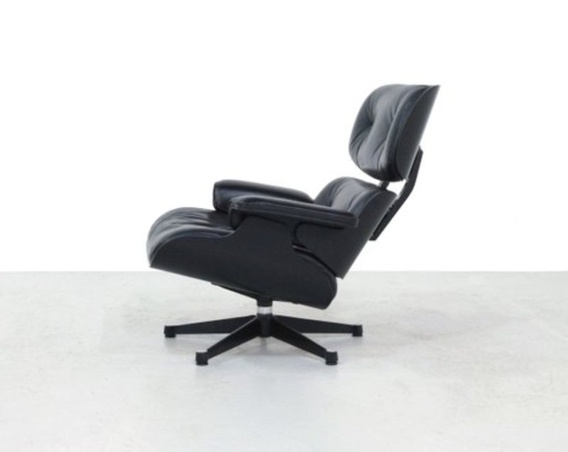 Vitra Charles & Ray Eames lounge chair black