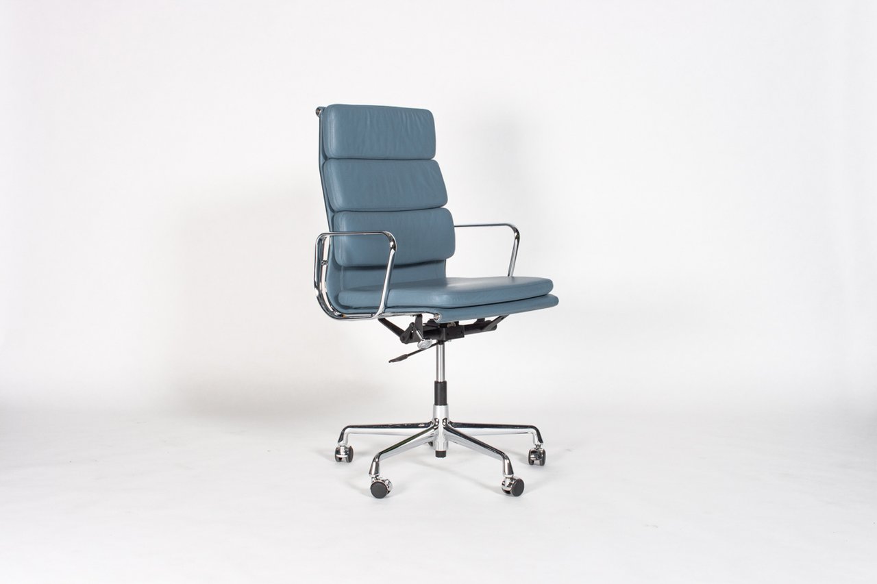 Image 1 of Vitra Eames EA219 Stuhl – Blau Leder