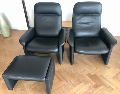 2 De Sede DS-55 fauteuils + hocker