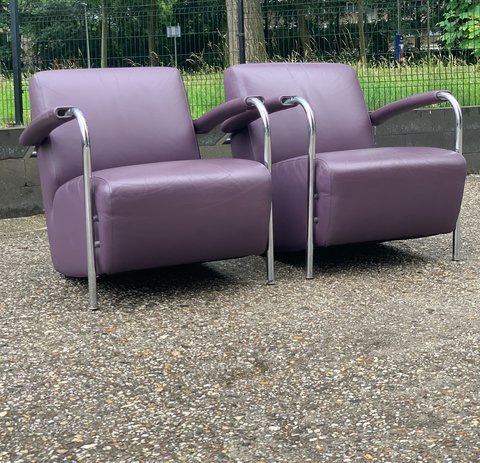 2 x Leolux Scylla armchairs