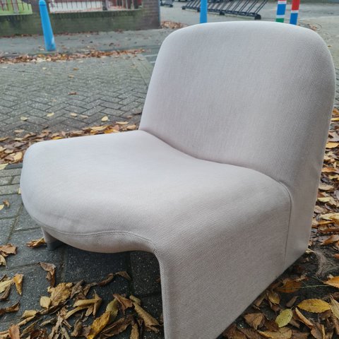 Artifort Alky chair