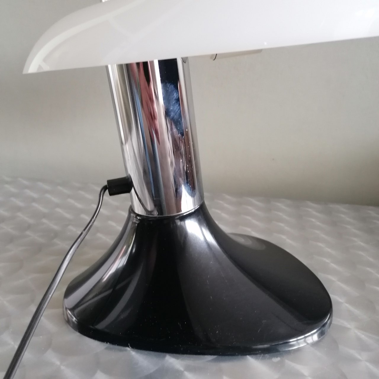 Image 9 of Harvey Guzzini Cobra tafellamp