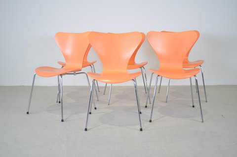 6x Fritz Hansen chairs