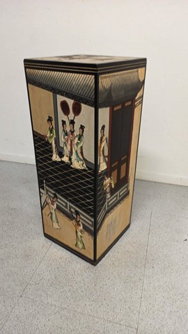 Vintage Chinese gelakte pilaar zuil
