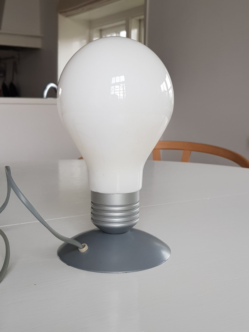 Image 2 of Massive Bulb lamp