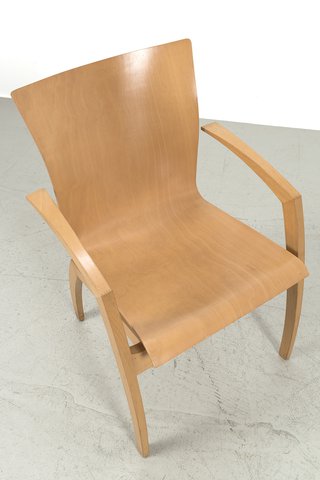 Leolux 'Camarilla' chair