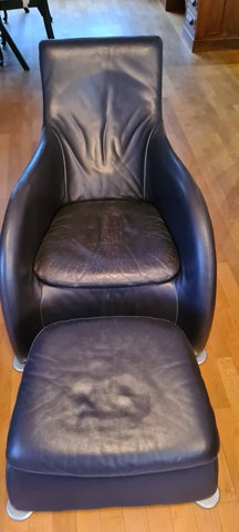 2 x Montis by Gerard van den Berg fauteuil, 1x voetenbankje