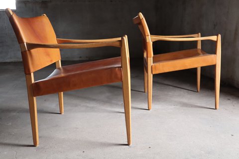 2 Per Olof Scott fauteuils