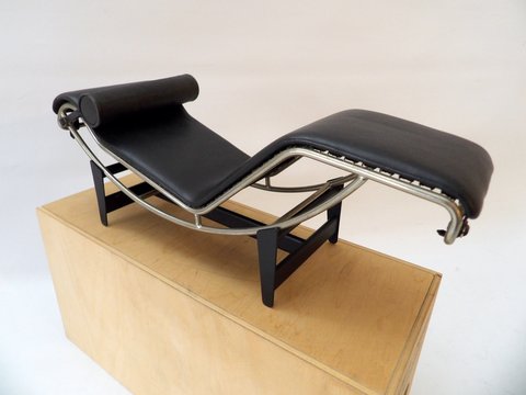 Vitra Museum Miniature Chair Le Corbusier Chaise Longue Modernism