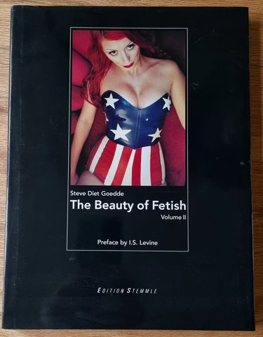 Steve Diet Goedd 'De schoonheid van fetisj' Deel II