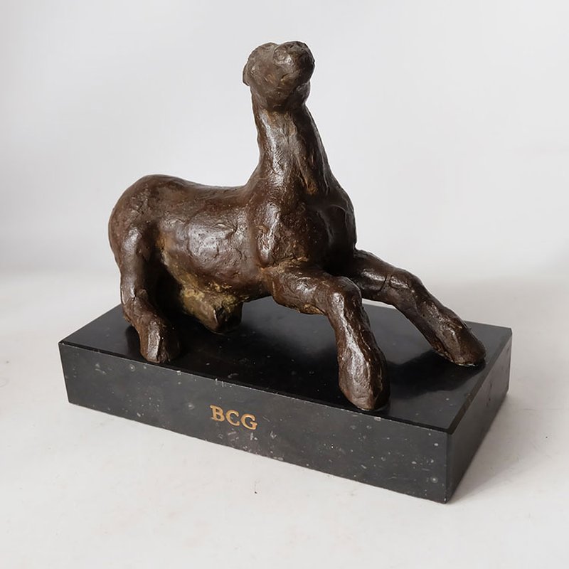 Tony van der Vorst. Bronze horse sculpture on a marble base.