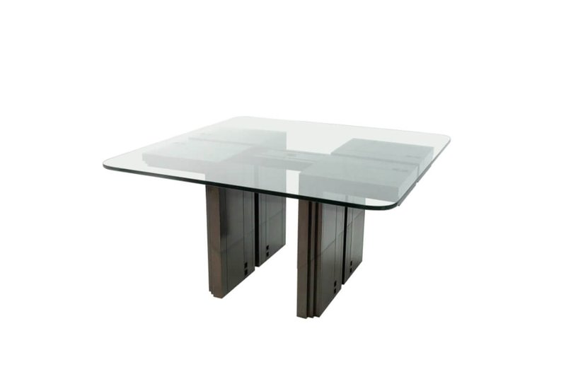 Giorgetti dining table by Umberto Asnago & Ambrogio Pozzi