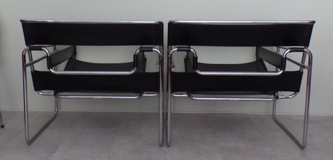 2x Wassily stoel B3 van Marcel Breuer / Gavina