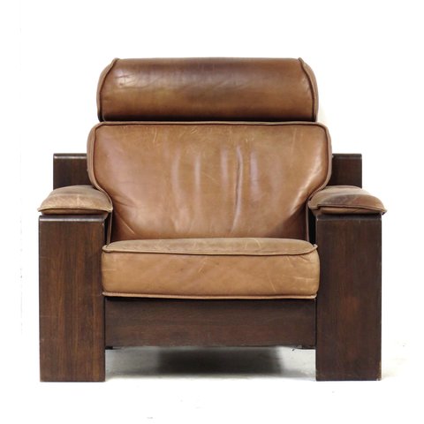 Leolux armchair in cognac leather