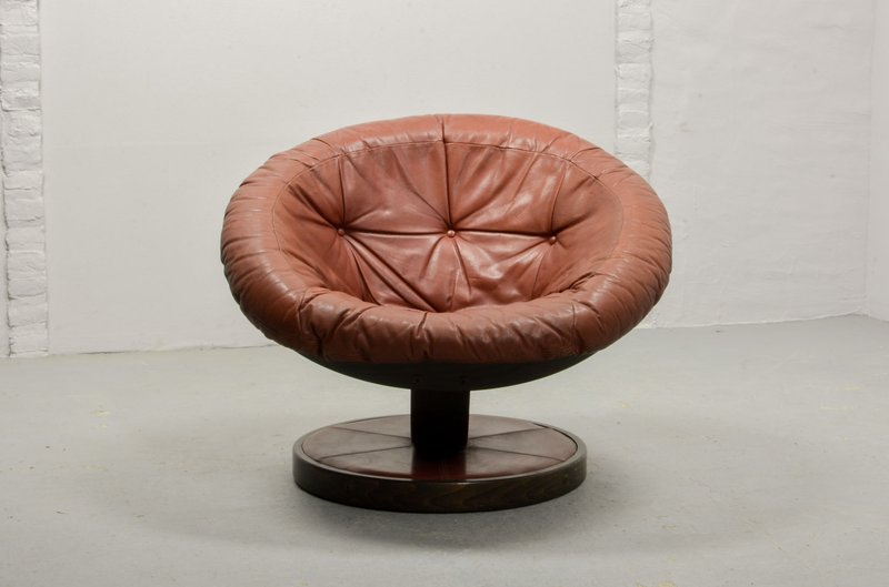 Mid-Century Scandinavian Design Red Leather Ball Chair after Oddmund Vad, 1960s