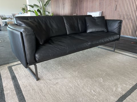 Cassina Otto couch