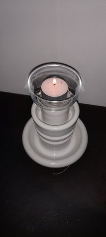 Waxinelicht houder van porseleiinen isolatoren