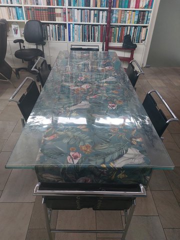 Design set-Corbusier tafel/Eileen Gray  plus 6 stoelen