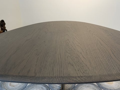 Pode Tripod coffee table
