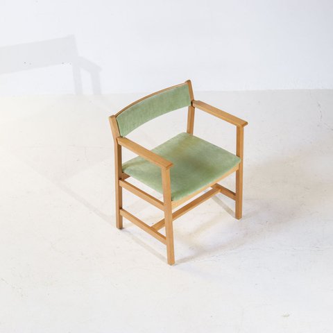 4x Borge Mogensen model 3242 dining room chairs