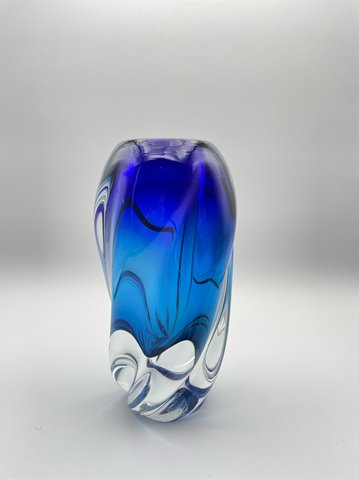 Josef Hospodka Kunstglas Swirl Vase