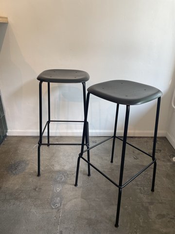2x Hay bar stool
