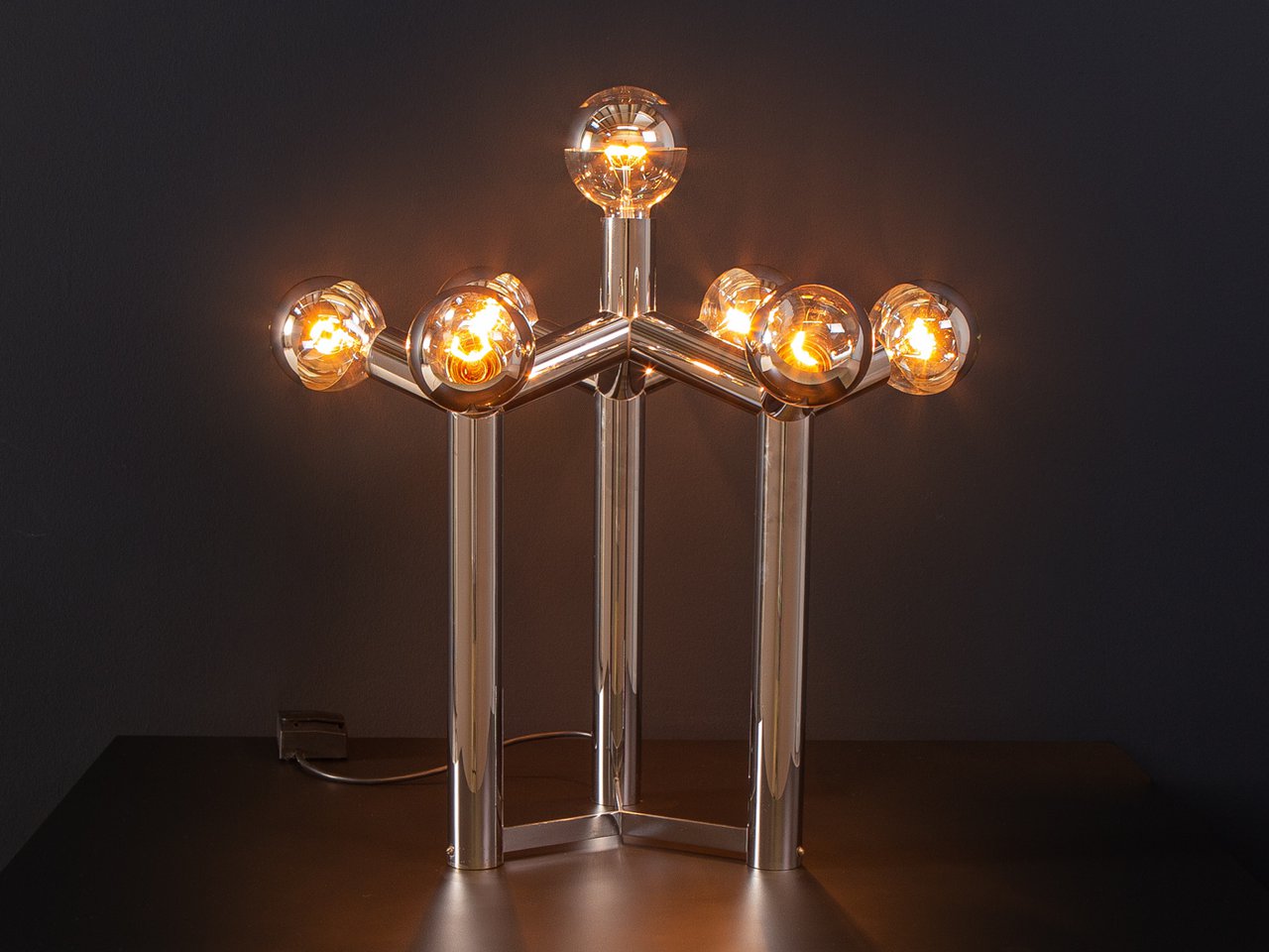 Image 2 of  Atomic tafellamp, J.T. Kalmar