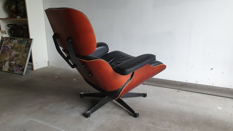 Eames Lounge Chair incl Ottoman