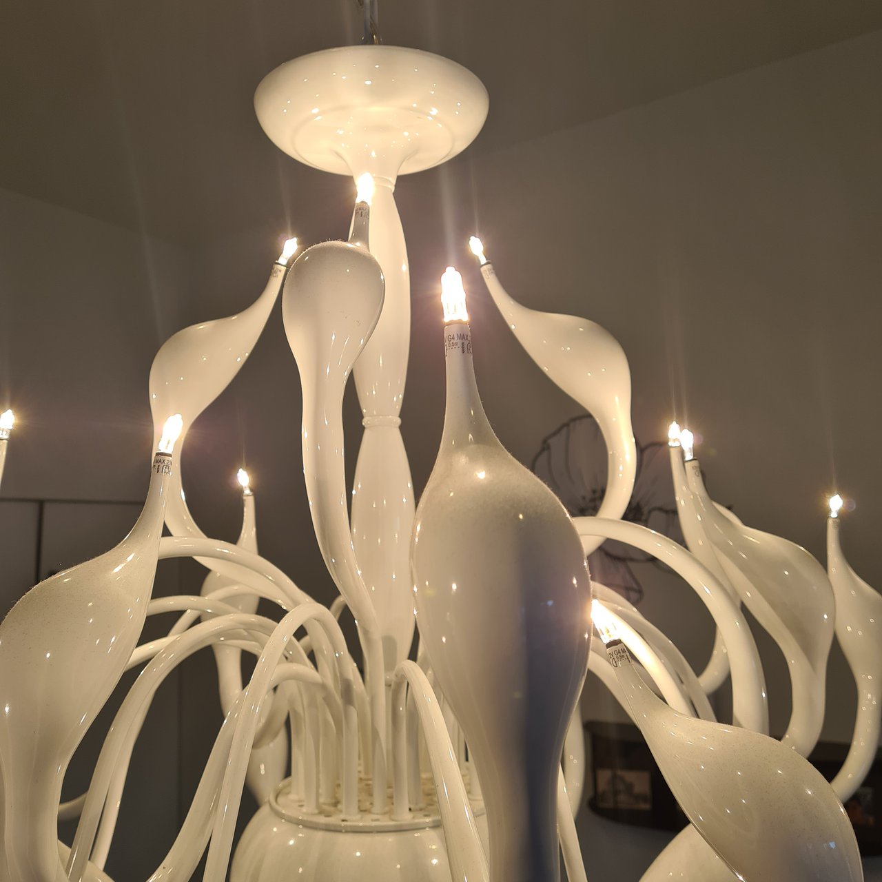 Image 4 of Arte Luce Illuminati Meta Swan luster/chandelier