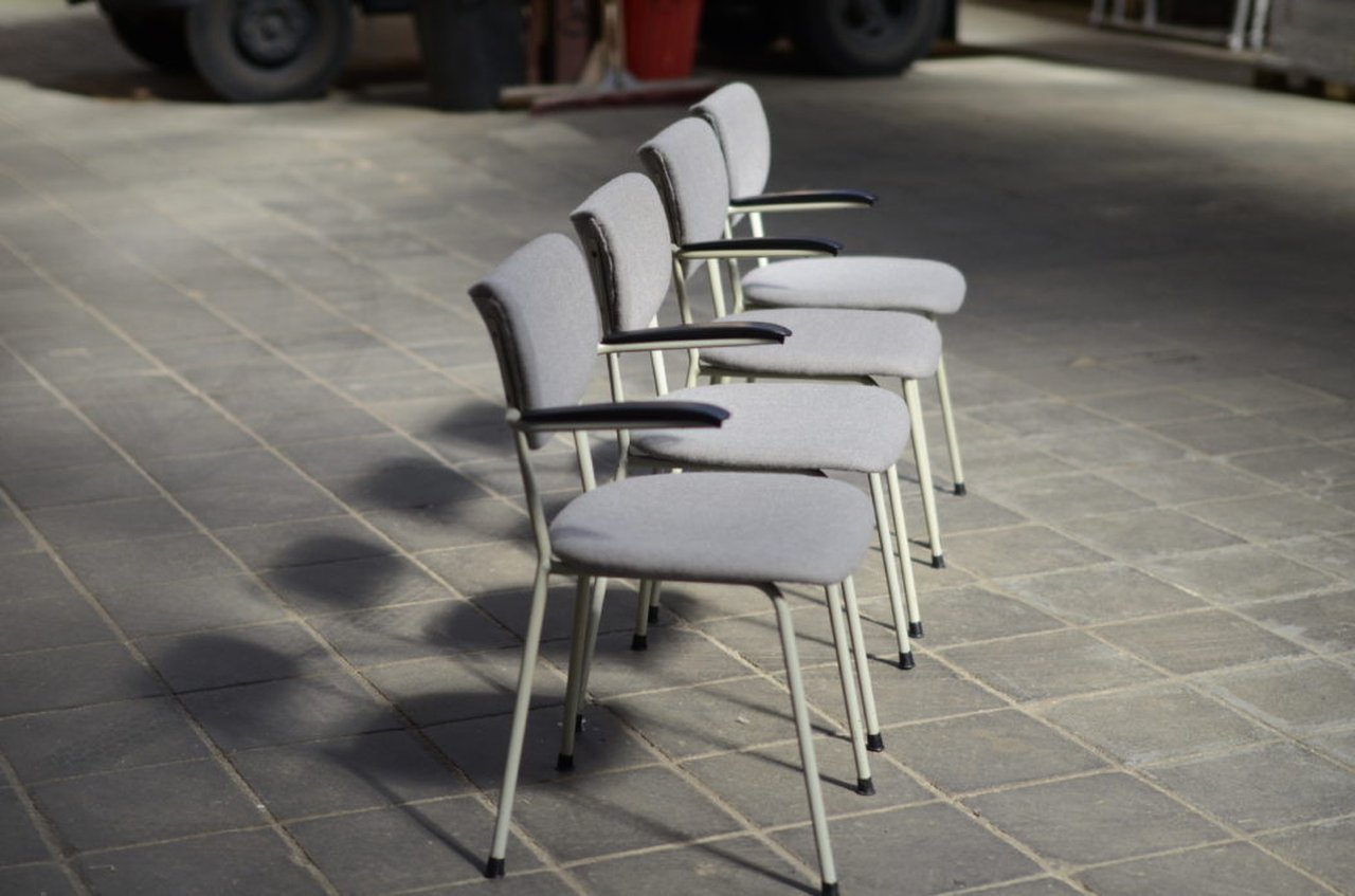 Image 6 of 4x De Wit 3211 set stoelen industrieel