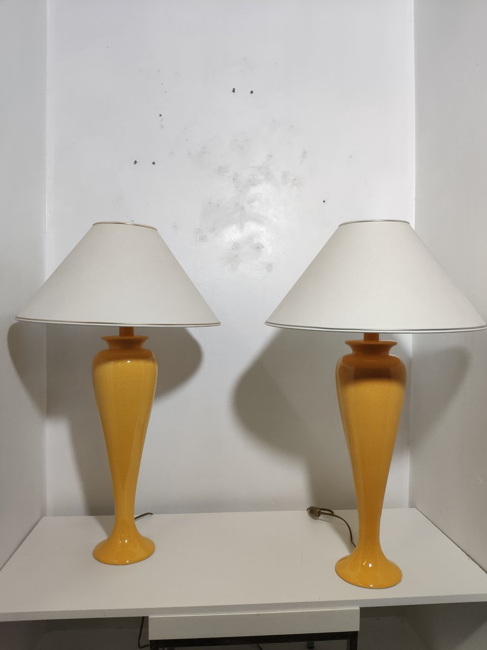 Image 6 of 2x vaas lamp