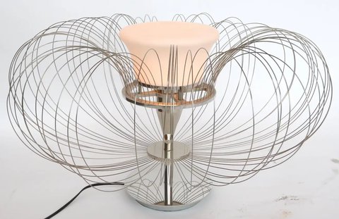 Steel Flower tafel lamp van Luminara