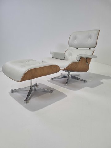 Eames Lounge chair + ottoman, walnut sand leather