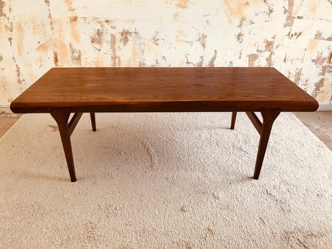 Silkeborg rosewood coffee table