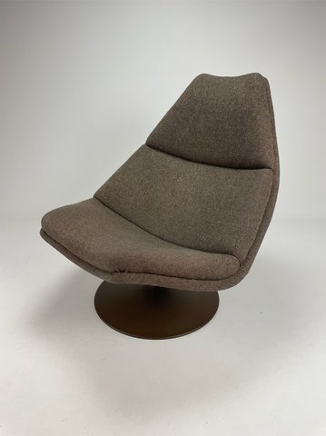 Artifort armchair F510