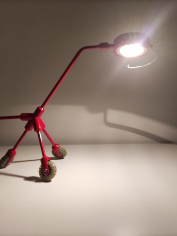 Kila red dog rolling tablelamp Harry Allen