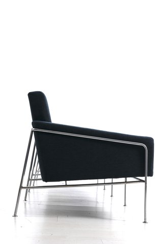 Fritz Hansen model 3300/4 van Arne Jacobsen