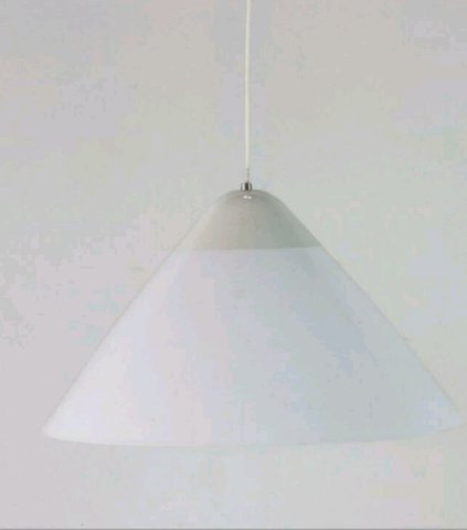 Louis Poulsen Opala lamp