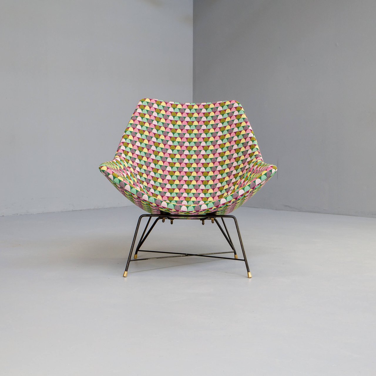 Image 1 of Saporiti ‘Kosmos’ lounge fauteuil by  Augusto Bozzi