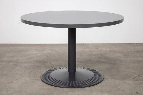 Vitra round coffee table